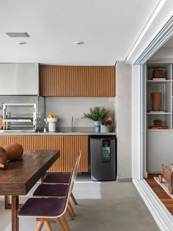 varanda gourmet com painel ripado de mdf