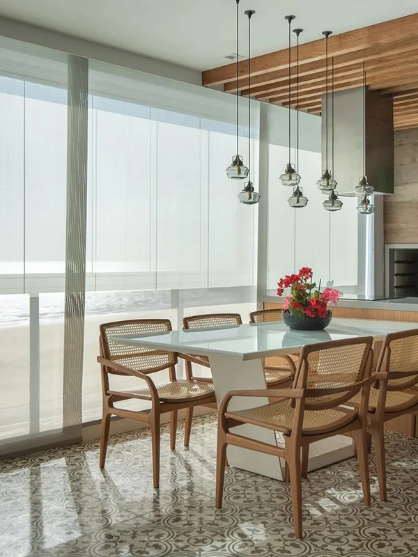 decoração moderna para varanda com churrasqueira