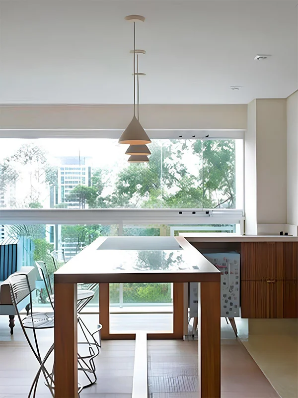 elegÇancia da varanda gourmet com mesa de vidro