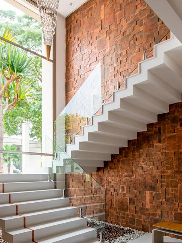 escadas com ceramica antiderrapante