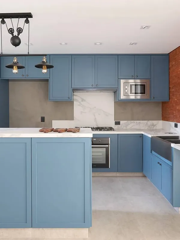 diversidade de cores e padrãoes de ceramicas 