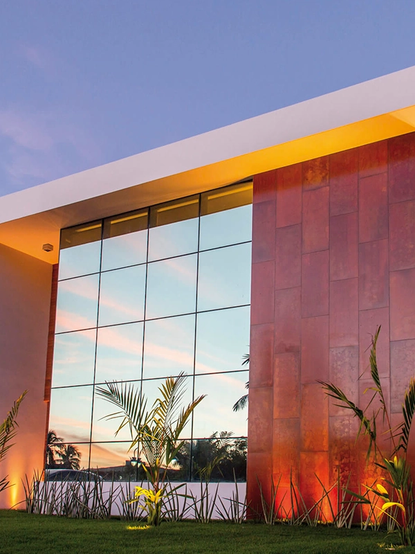 aço corten aplicado com orevestimento externo para fachada
