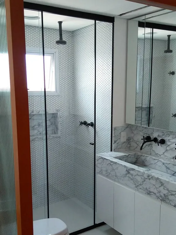 combinando materiais do banheiro