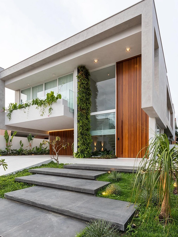 revestimento externo fachada moderno com madeira e concreto 