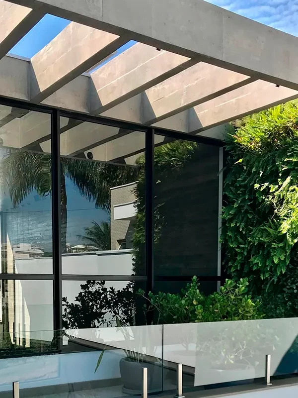 area de lazer com pergolado 3