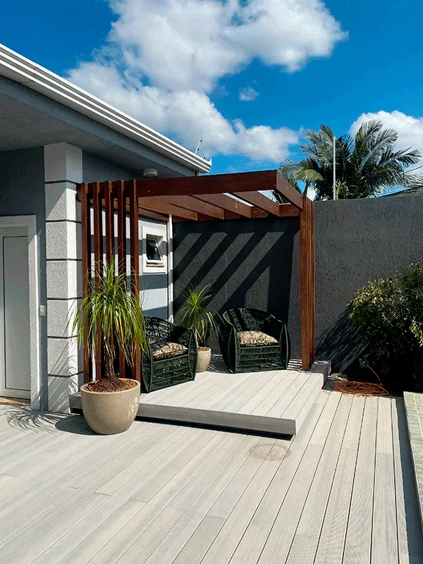 pergolado na area de lazer 43